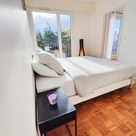 Apartment Metro A 2 Minutes Paris Centre Le Marais Romainville